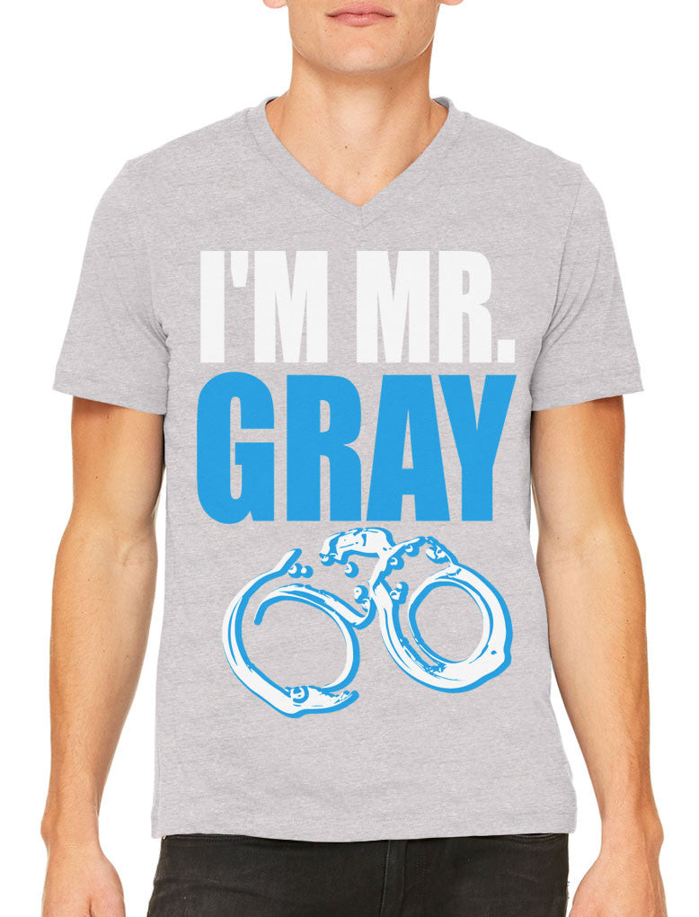 I'm Mr Gray Men's V-neck T-shirt