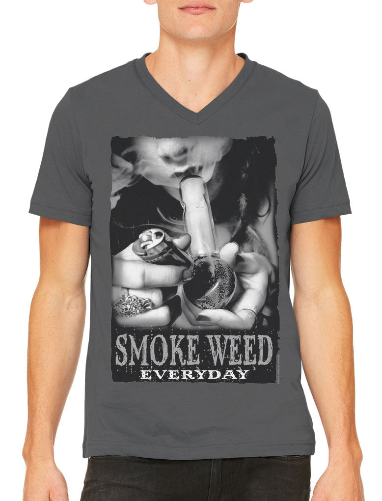 Smoke Weed Everyday Men's V-neck T-shirt